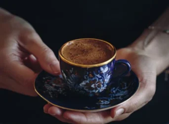 7 Famous Turkish Drinks