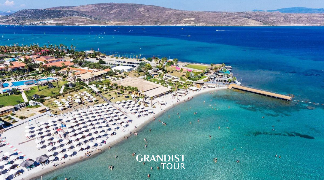 Ilıca Beach
